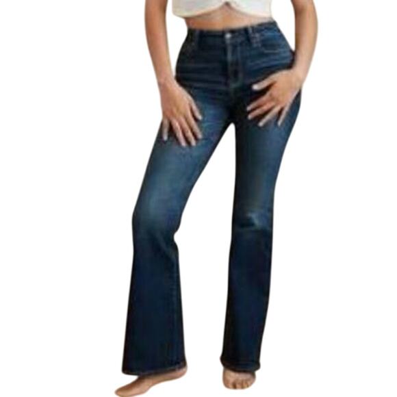 American Eagle Outfitters Denim - American Eagle Curvy Super High Rise Flare Jean in Classic Medium